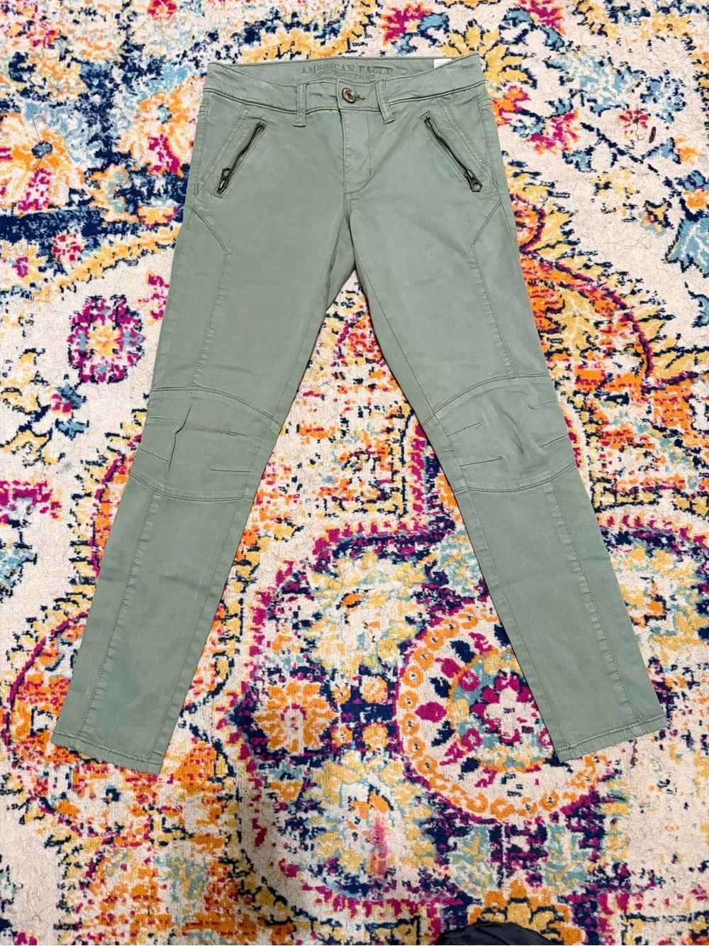 American Eagle Olive Green Zip Pocket Moto Jegging Ankle Pants Size 0